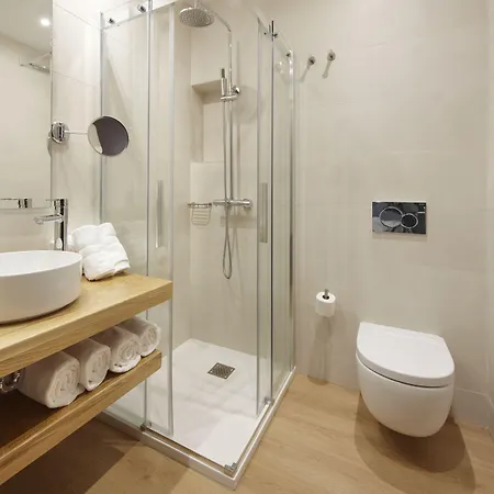 Garibai 2* Сан-Себастьян