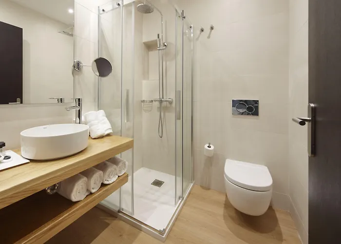 Garibai 2* Сан-Себастьян